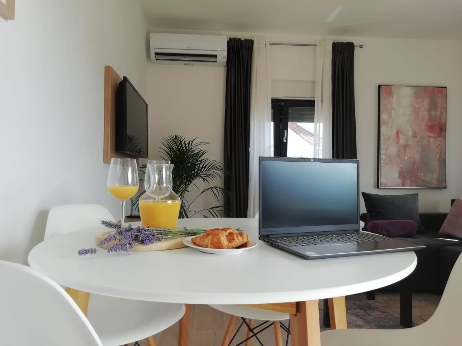 Apartments Maella Zadar Pokoj fotografie