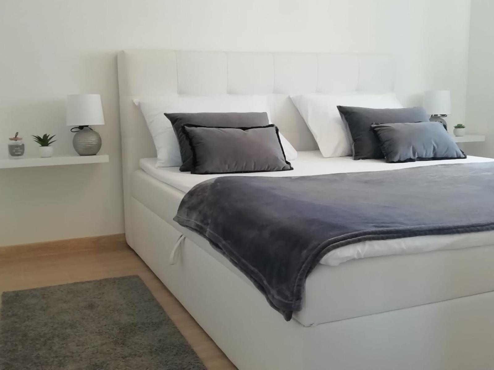 Apartments Maella Zadar Pokoj fotografie